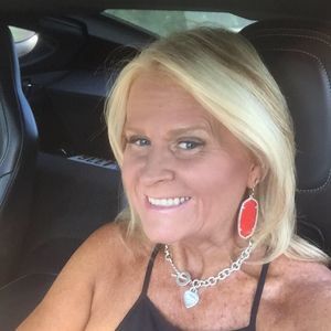 Meet your Posher, Frances